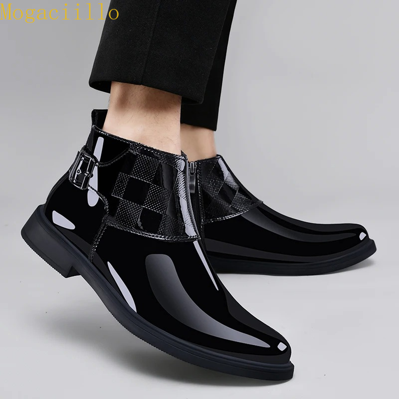 Brand Men's Black Gloss Patent - Men'S Shoes Hey Dude recension och pris